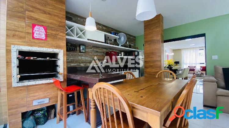 CASA COM 3 SUÍTES E ÁREA GOURMET COMPLETA