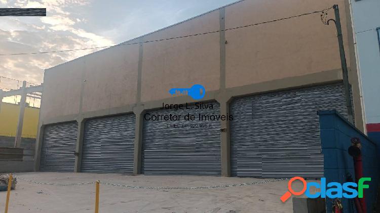 Galpão na Avenida Tenente Marques 350m2 2 Portas de aço