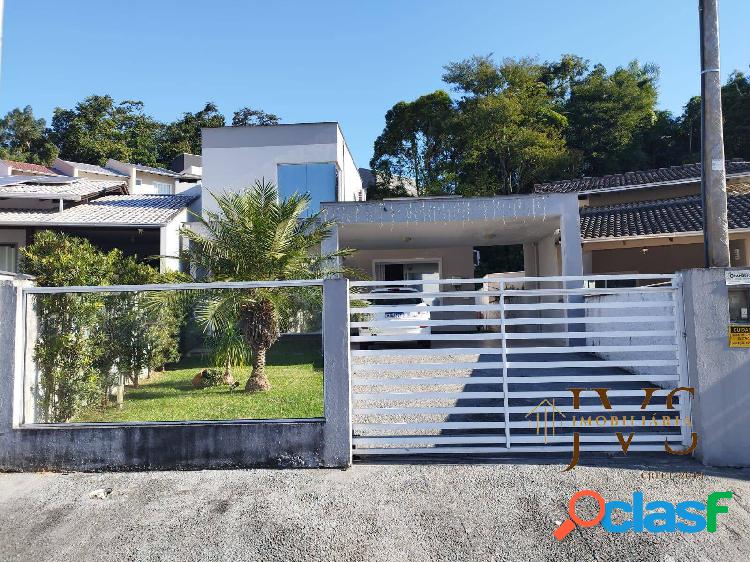 Linda Casa Localizada No Fidelis Com Piscina