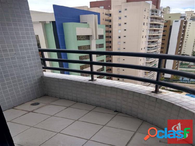 Lindo apartamento com ótima localização e acabamento em