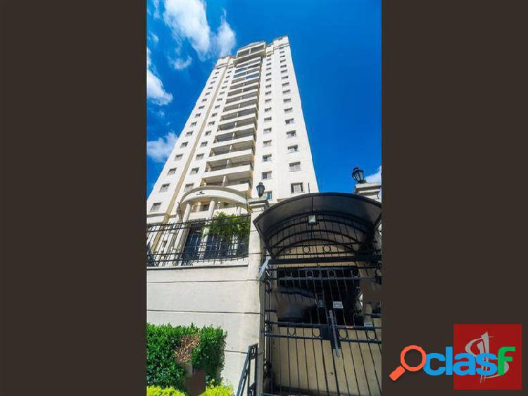 Lindo apartamento próximo ao Shopping e amplo espaço.
