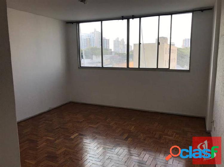 Lindo e amplo apartamento em piso porcelanato 2 dormitórios