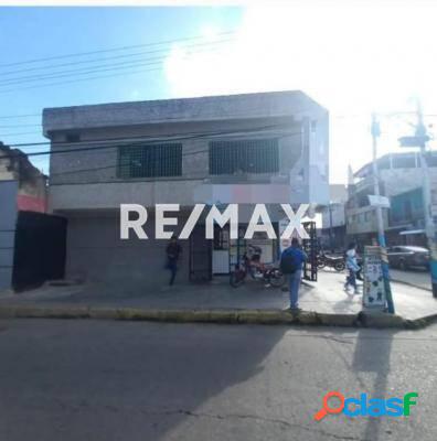 Local de esquina en zona de alto tráfico en Guacara