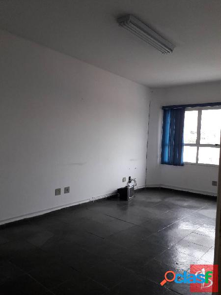 Sala comercial em excelente ponto! Água Rasa, Confira! 1