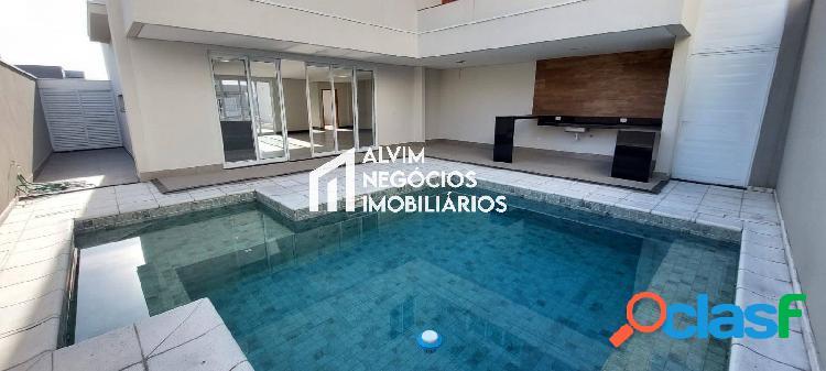 Venda - Casa Alto Padrão - Urbanova - 3 Suítes - 370 m²