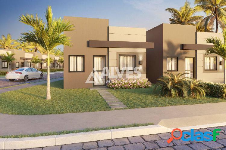 CASA COM 2 QUARTOS EM CONDOMÍNIO NO BAIRRO SIM PARADISO