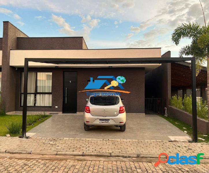CASA COM TRÊS SUÍTES DENTRO DE CONDOMÍNIO FECHADO EM