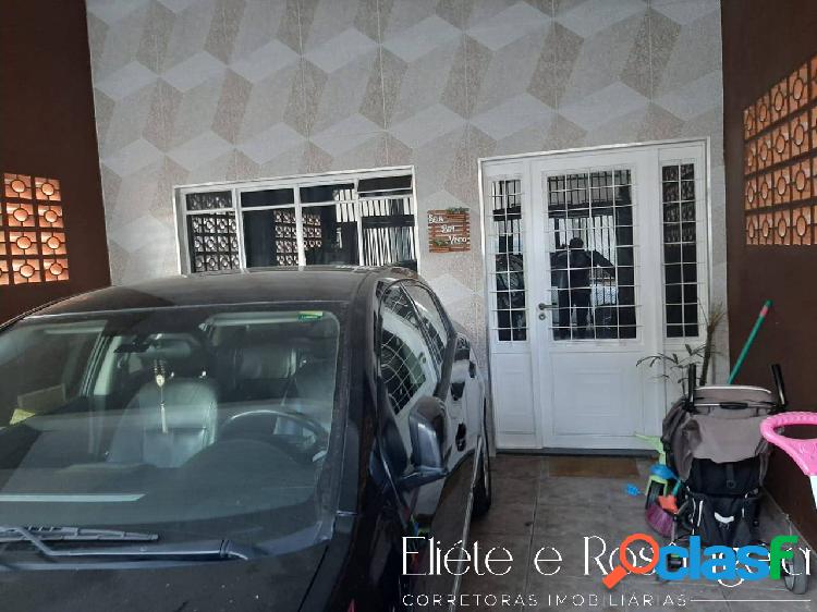 CASA PARA VENDA NO MONTE CASTELO COM 219M² DE ÁREA