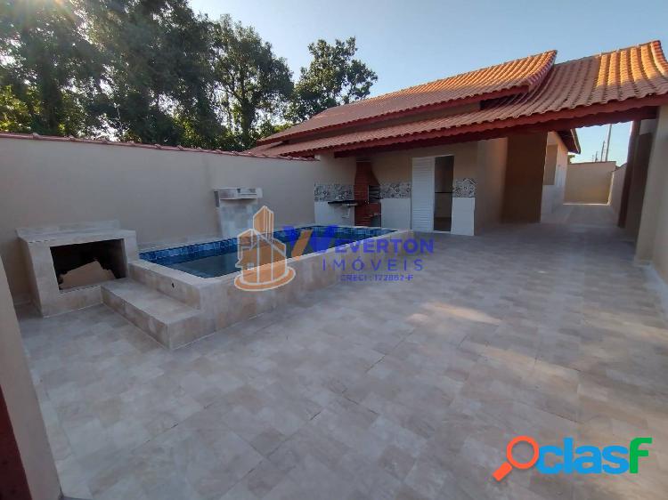 Casa 2dorm.(1suíte) com piscina R$ 319.900,00 em Itanhaém