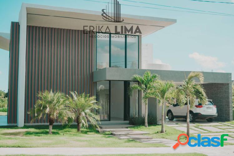 Casa em condomínio fechado com 05 suítes