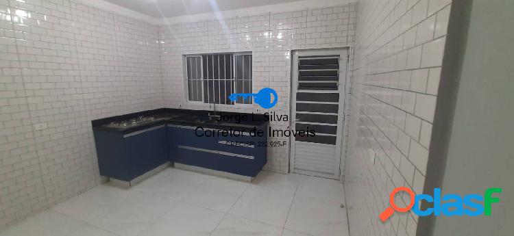 Casa para locação 2 Dormitórios 1 Suíte Garagem coberta