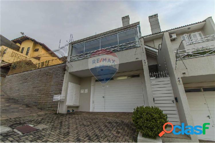 Casa à venda no bairro Hamburgo Velho em Novo Hamburgo