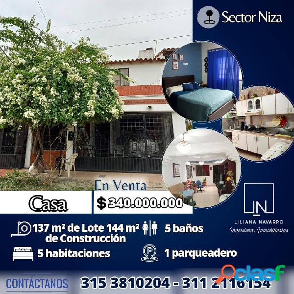 HERMOSA Y AMPLIA CASA EN NIZA PARA LA VENTA