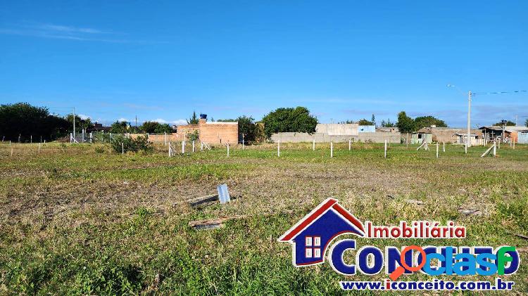 T413 - Excelentes lotes em ótima região para moradia em