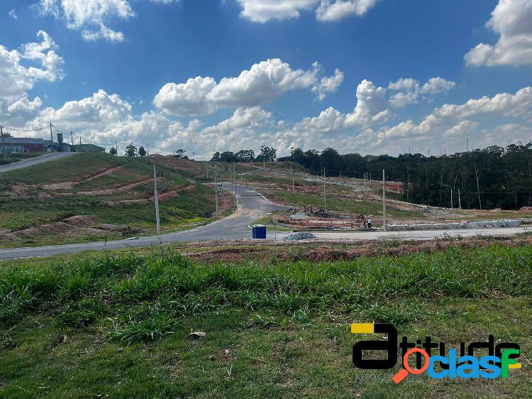 TERRENO DE 132m² PARA VENDA NO VITTA TOLAINI - JANDIRA