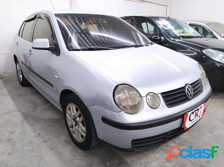 VOLKSWAGEN POLO SEDAN 1.6 MI TOTAL FLEX 8V 4P PRATA 2005 1.6