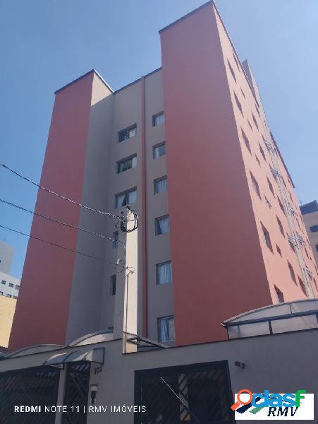 Apartamento no Condomínio Mangalarga, Centro.