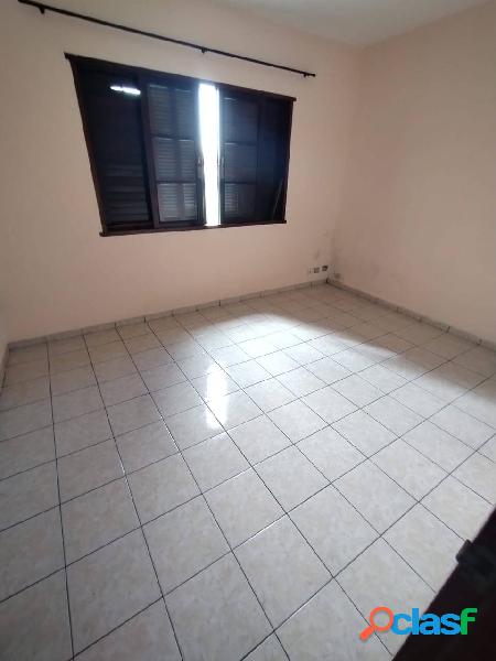 Casa Independente R$2.200,00 - Campanário - Diadema