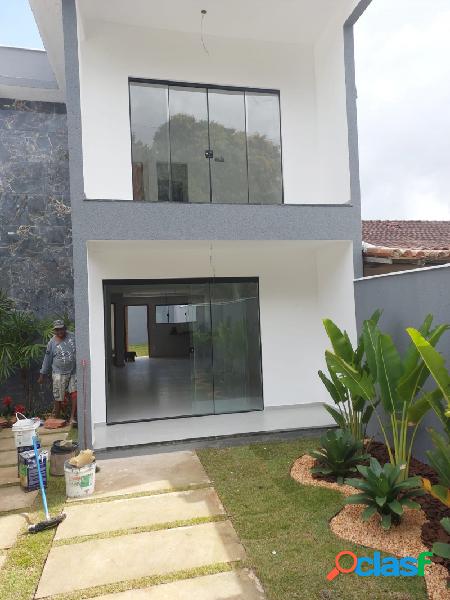Casa com 4 quartos, 137m², à venda em Niterói, Maravista