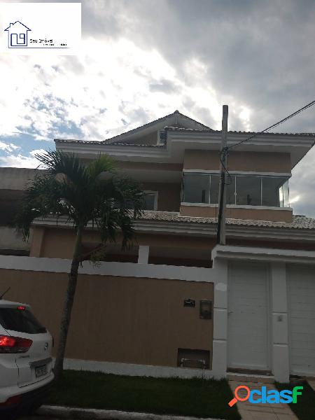 VENDO CASA TRIPLEX 4 SUITES EM VARGEM PEQUENA