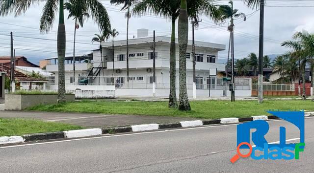 ALUGA-SE | PRÉDIO COMERCIAL | FRENTE MAR | PRAIA DAS