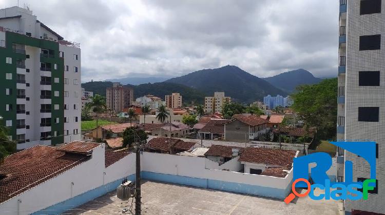 Apartamento a poucos passos da praia Martim de Sá