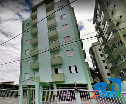 Apartamento com 02 dormitórios a venda em Caraguatatuba