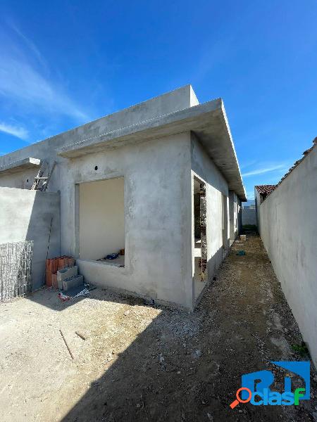 CASA NOVA A VENDA PARA COMPRAR FINANCIADA EM CARAGUATATUBA