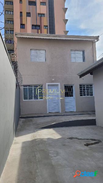 Casa com amplo espaço no quintal a venda no bairro