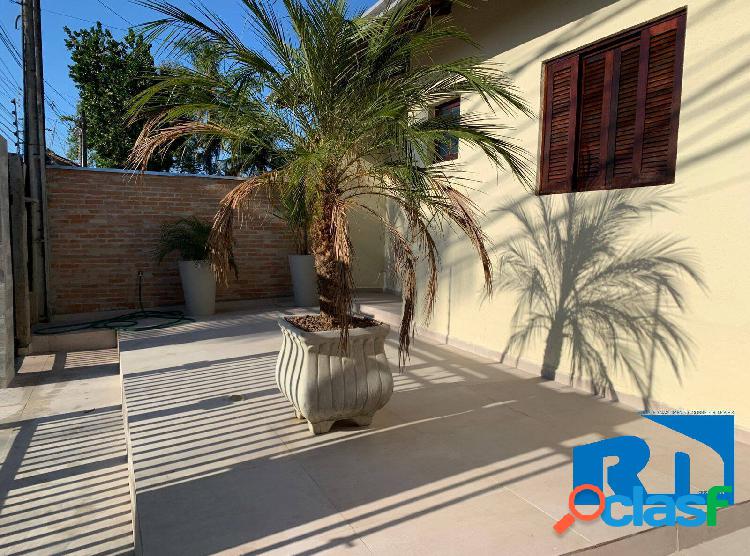 Casa na praia Martim de Sá em Caraguatatuba
