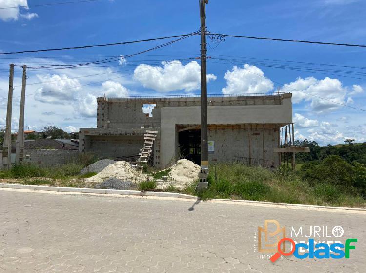 Casa para venda com 5 suítes em fase de obra no Condomínio