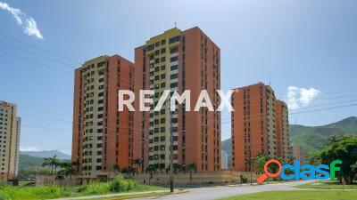 EN VENTA DE APARTAMENTO EN MAÑONGO, VALLE ALTO.