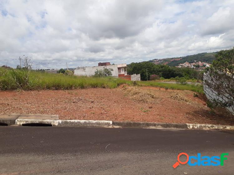 Terreno com 368 m² localizado no Bairro Alto da Boa Vista