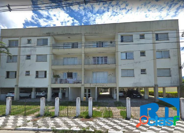 VENDE-SE | APARTAMENTO FRENTE MAR | CENTRO.