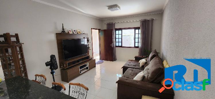 VENDE-SE | CASA COM 02 QUARTOS | PORTO NOVO