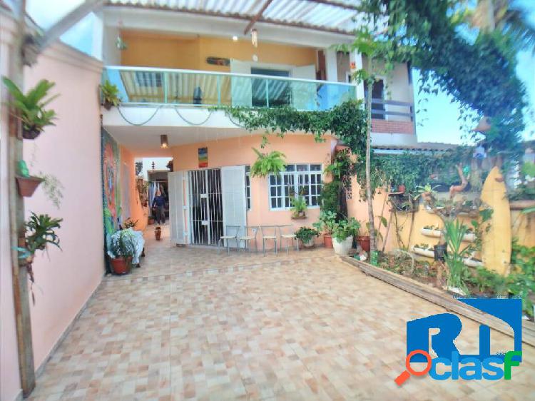 VENDE-SE | DOIS SOBRADOS | MASSAGUAÇU.