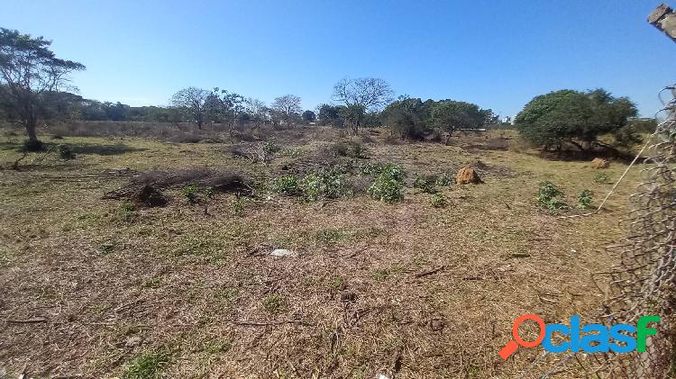 Área de 5.000 m² Venda em Taubaté - SP