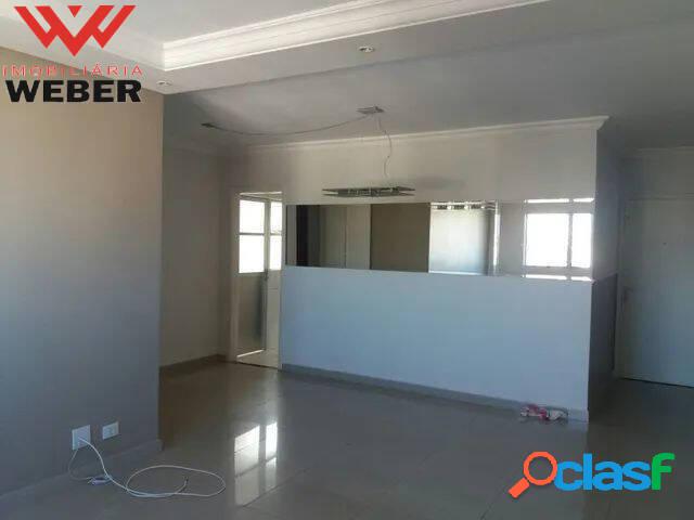 Apartamento com 85m² no Edifício Novo Mundo