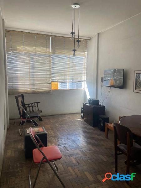 Apartamento à venda, 03 quartos.