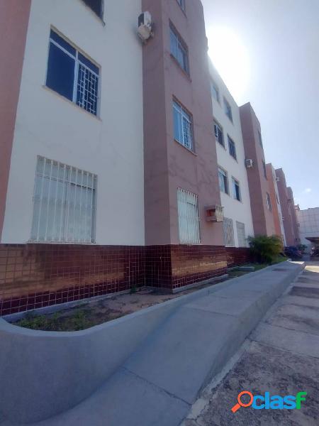 Apartamento à venda 3/4 reformando em Aracaju