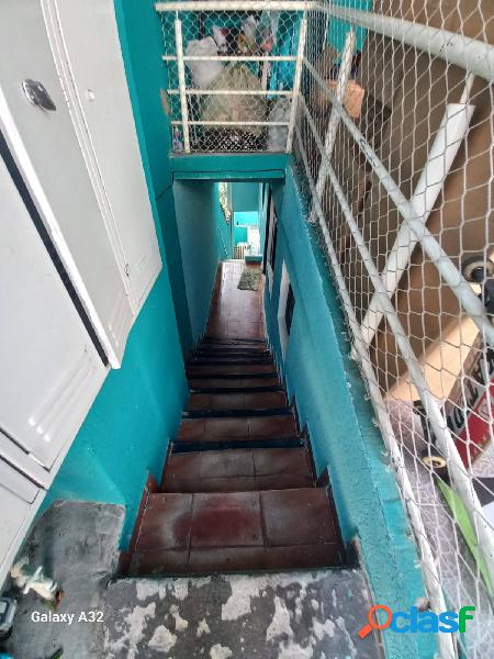 CASA ENTRADA COMPARTILHADA - JD DO ESTÁDIO