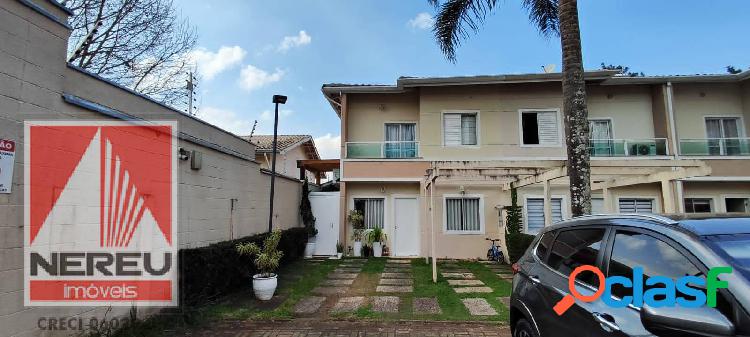 CASA SUPER CONFORTO EM CONDOMÍNIO FECHADO - COTIA - SP