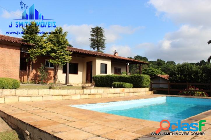 CASA TÉRREA 633m², BOLSÃO C/ PORTARIA NA GRANJA VIANA.