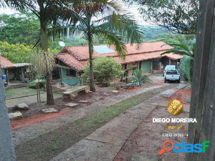 Chácara á venda em Piracaia com 851,33 m²
