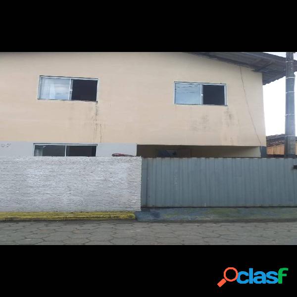 Vende-se Casa em Porto belo, bairro Santa Luzia
