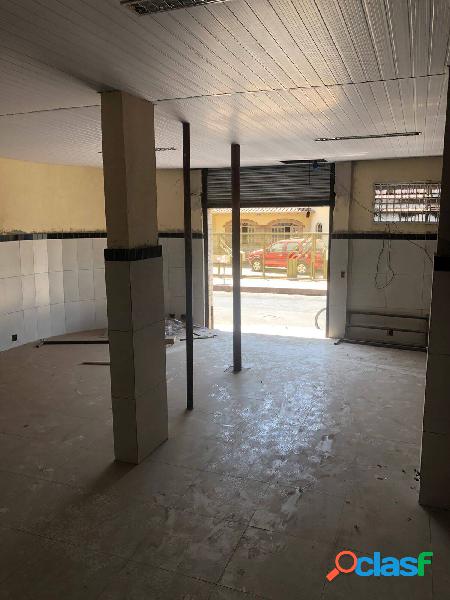 Alugo Loja - 140m² - Alipio de Melo