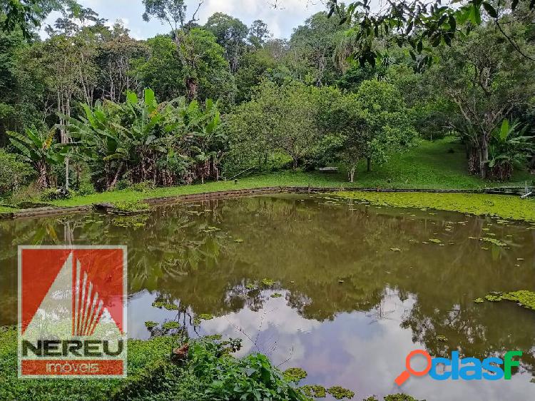 CHÁCARA PURA NATUREZA COM LAGO E NASCENTES