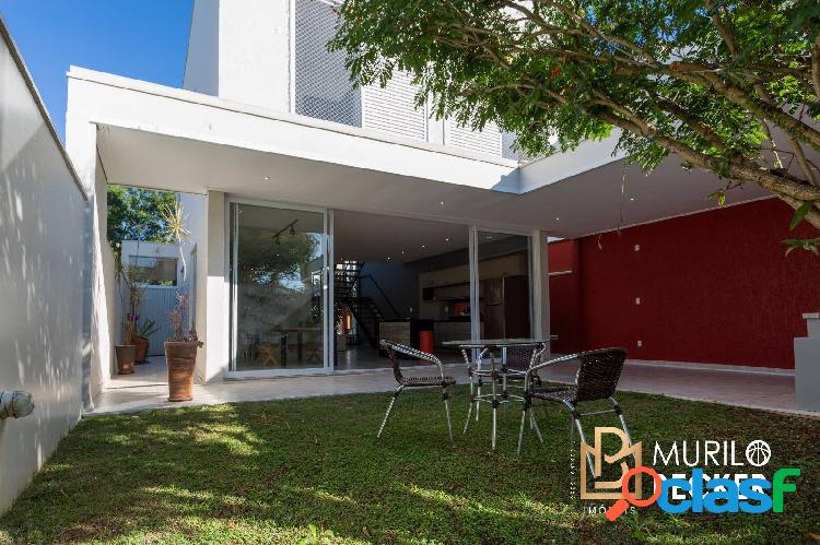 Casa para venda com 3 quartos em condomínio no bairro