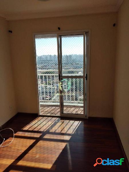 Apartamento com condomínio 55 m² (Homero Thon)