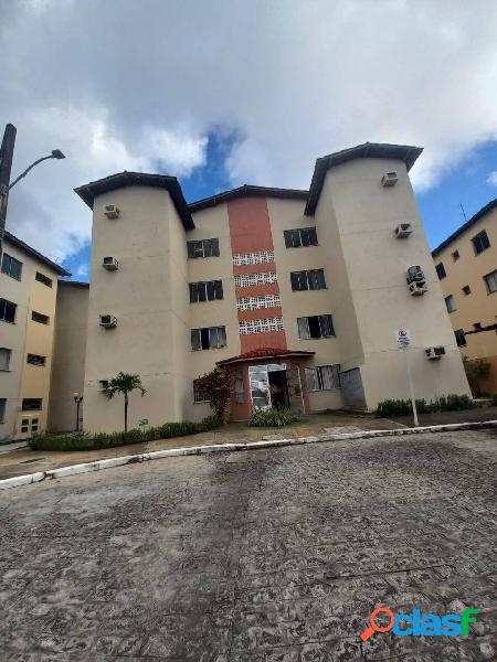 Apartamento à venda com 2/4 em Aracaju